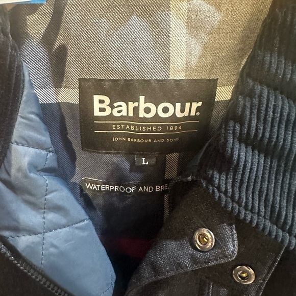 Barbour men’s collard waterproof coat - Picture 5 of 7